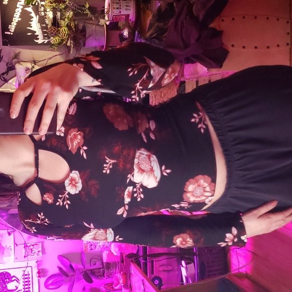 MUDD 90's Y2K Style Shirt - Picture 2 of 6